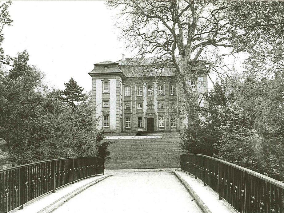 Bürgerhaus (ehem. Hoftheater) 1984.jpg